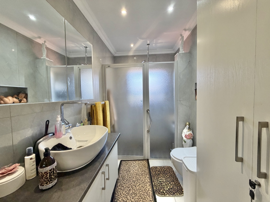 3 Bedroom Property for Sale in Jeffreys Bay Central Eastern Cape